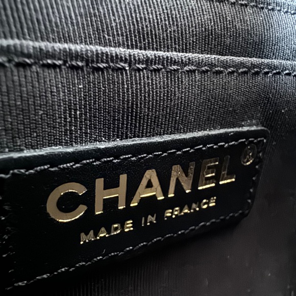 Chanel Tweed Square Mini Classic Flap - Picture 14 of 15